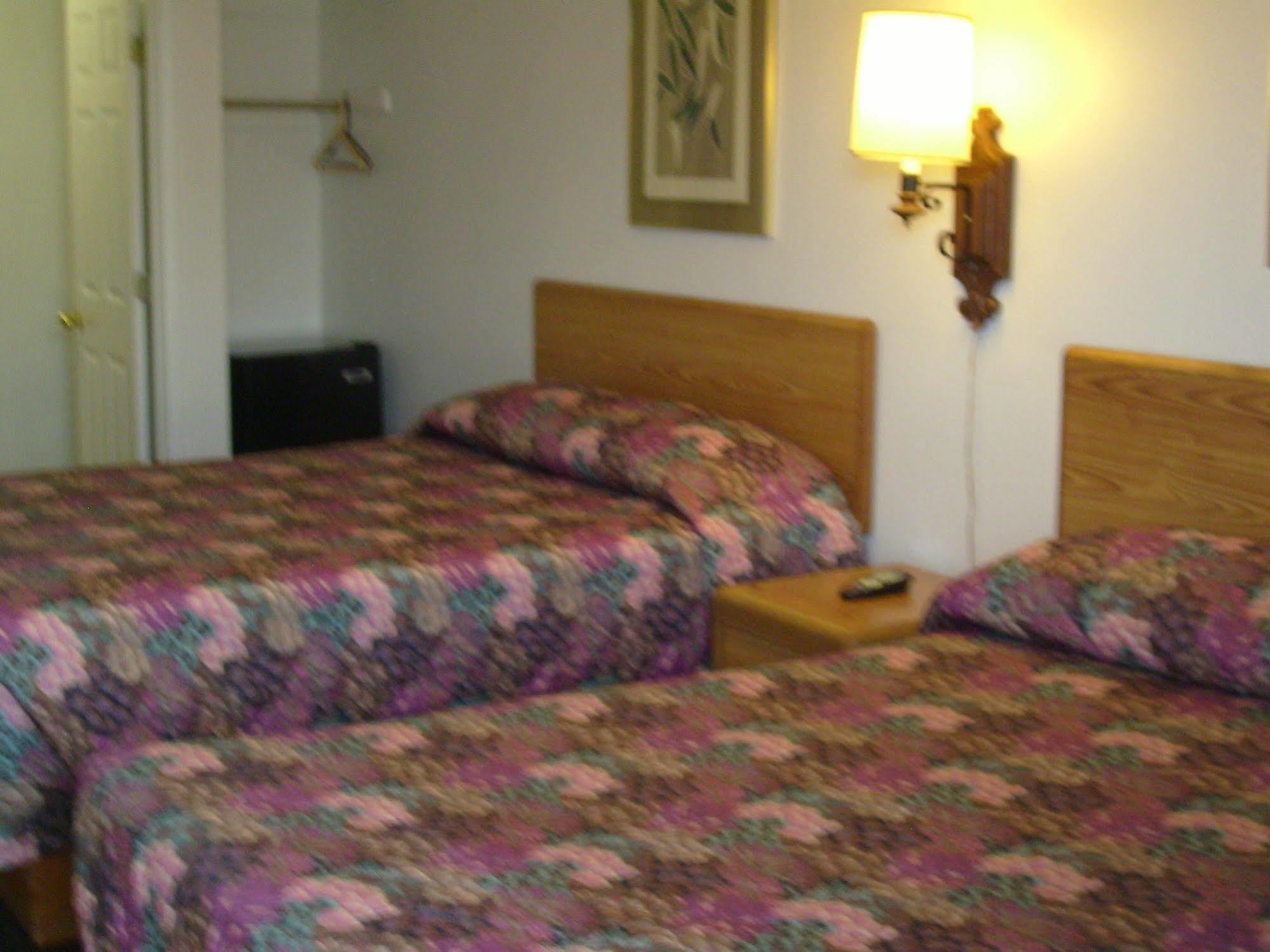 Cascade City Center Motel Lebanon Exterior photo